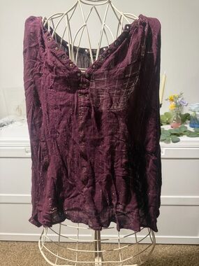 Rock & Republic Deep Plum V-Neck Tunic with Grommet Detail